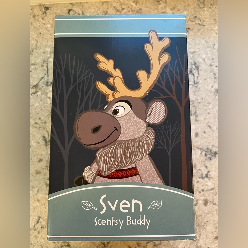 New Sven Scentsy Buddy